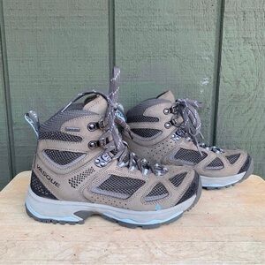 Women’s size 6 - VASQUE Boots Brown Waterproof GORE-TEX Breeze III 3 GTX 7195